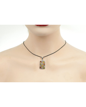 Wisiorek srebro z bursztynem